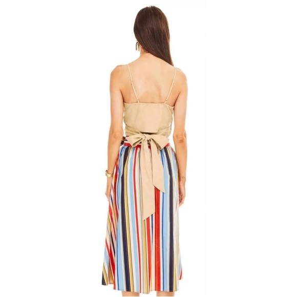 ASTR ♡ Shayla mid length full flare button down skirt with belt - Picture 4 of 4